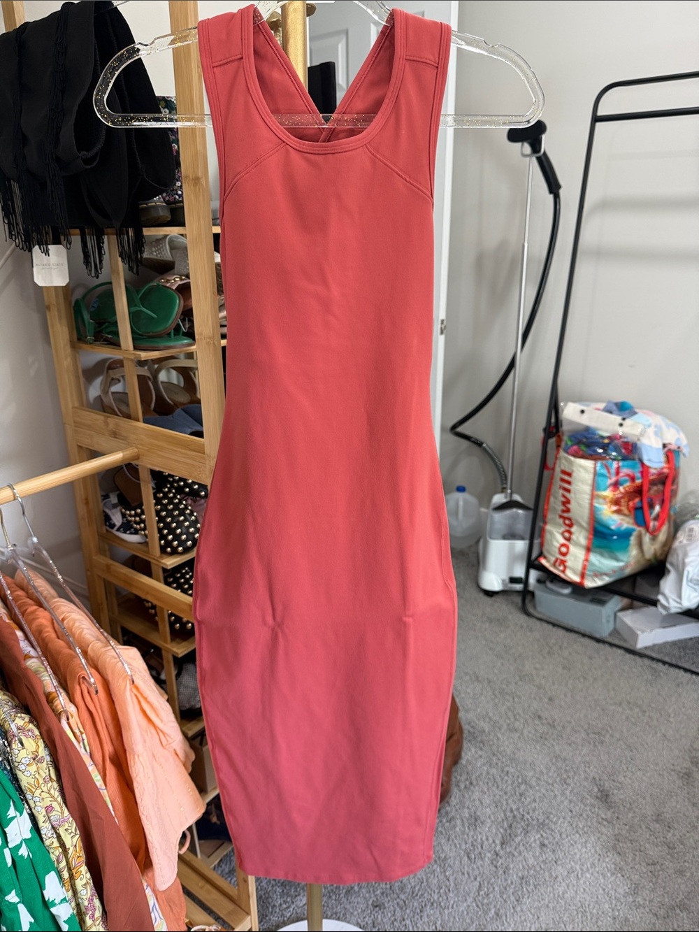 LULULEMON PICNIC DAY DRESS BRICK ROSE CROSS BACK 4 - Picture 3 of 5